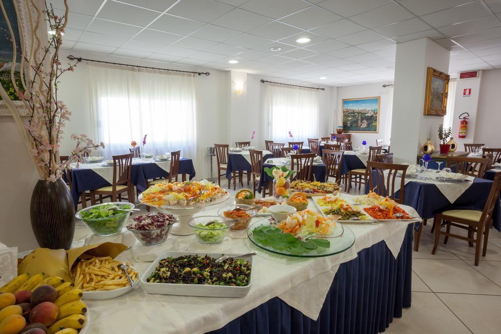 Hotel Caggiari Senigallia Ngoại thất bức ảnh