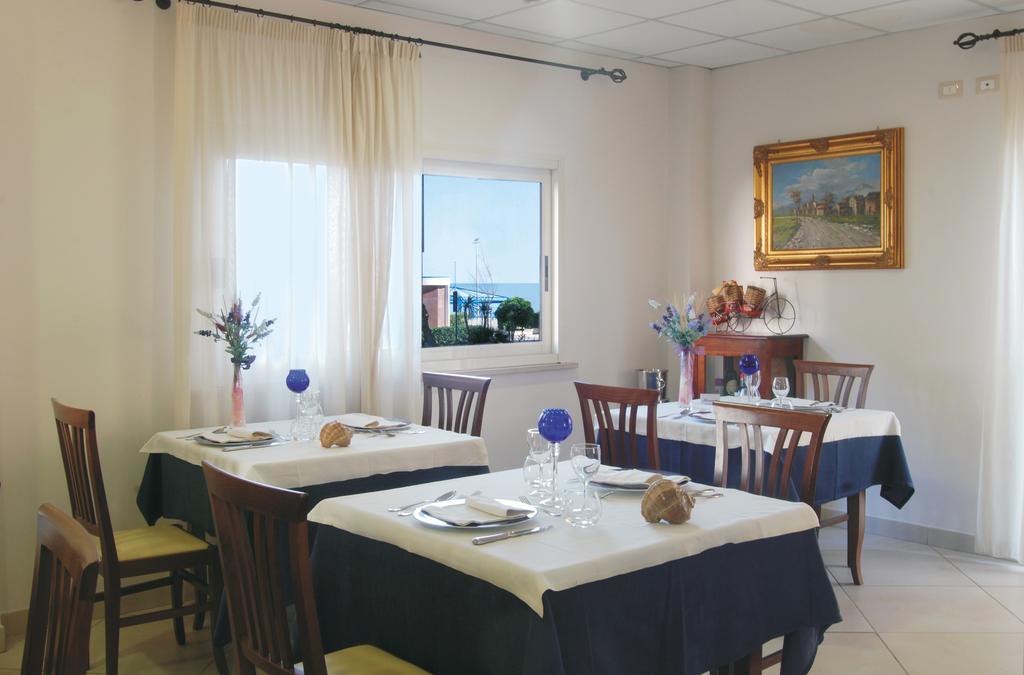 Hotel Caggiari Senigallia Ngoại thất bức ảnh