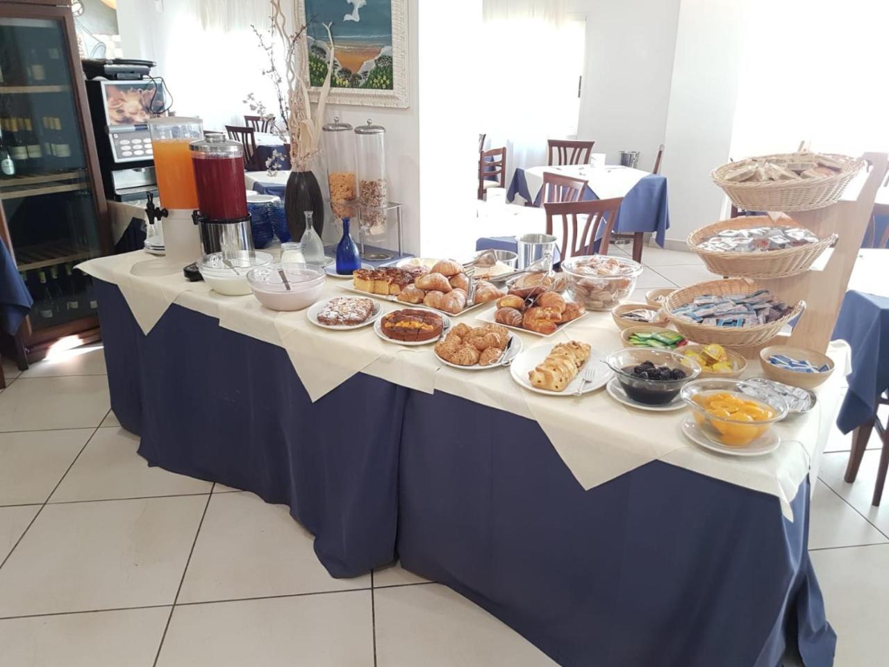 Hotel Caggiari Senigallia Ngoại thất bức ảnh