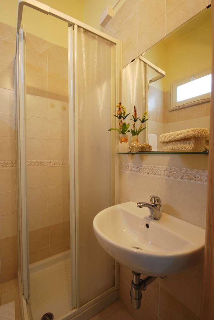 Hotel Caggiari Senigallia Phòng bức ảnh